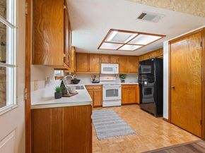300 Pecan LN, Round Rock TX 78664