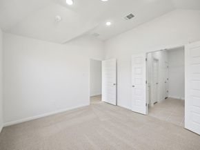 8007 Shining Flor LN, Lago Vista TX 78645