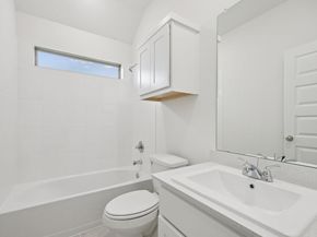 8007 Shining Flor LN, Lago Vista TX 78645