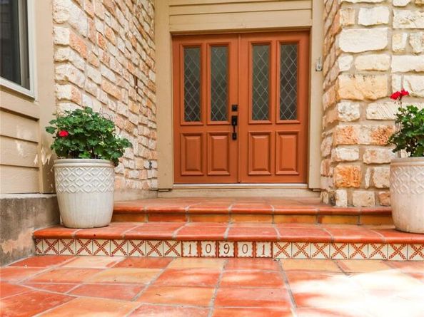 10901 Country Knoll KNLS, Austin TX 78750