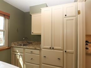 10901 Country Knoll KNLS, Austin TX 78750