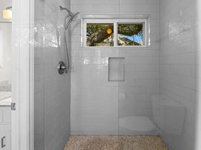 1427 Dapplegrey LN, Austin TX 78727