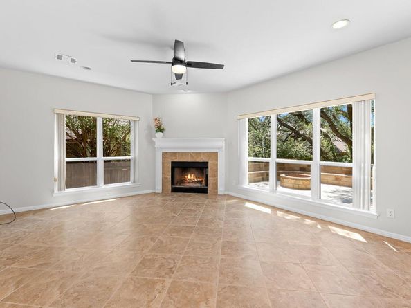 1427 Dapplegrey LN, Austin TX 78727