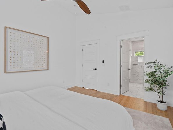402 W 55th ST 2, Austin TX 78751