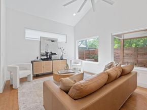 402 W 55th ST 2, Austin TX 78751