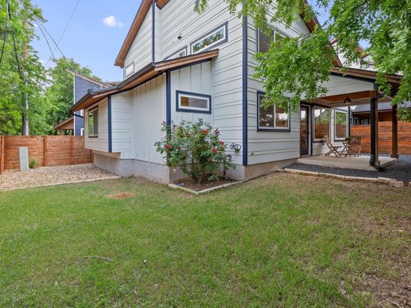 402 W 55th ST 2, Austin TX 78751