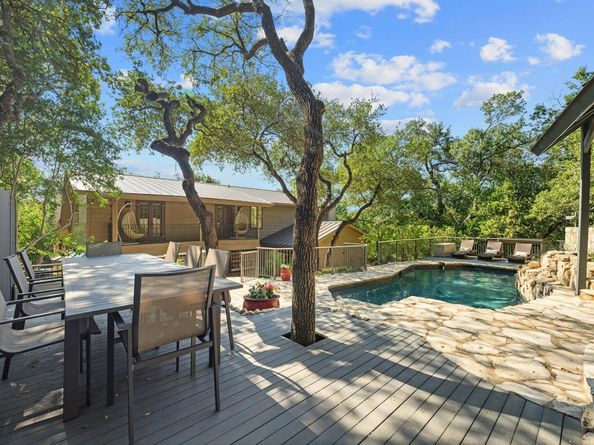 806 Rock Creek DR, West Lake Hills TX 78746