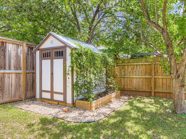 11325 Stormy Ridge RD, Austin TX 78739