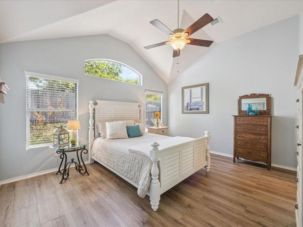 1812 Paseo Verde DR, Leander TX 78641