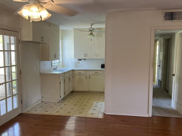 7103 Ryan DR, Austin TX 78757