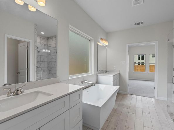 261 Ironshoe TRL, Liberty Hill TX 78642