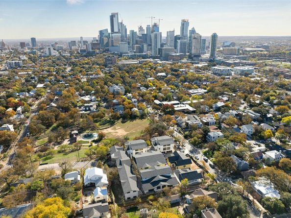 1408 W 9th ST 301, Austin TX 78703