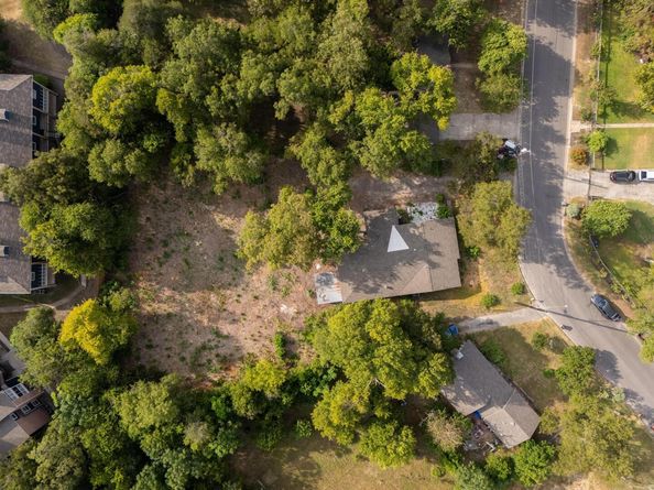 300 Pecan DR, Austin TX 78753