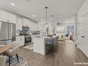 2009 Iroquois LN A, Austin TX 78741