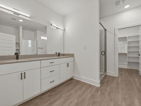 2009 Iroquois LN A, Austin TX 78741