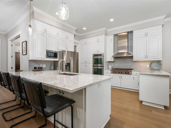 5805 Buckpasser CV, Austin TX 78746