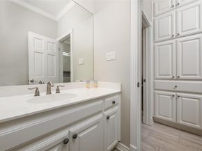 5805 Buckpasser CV, Austin TX 78746