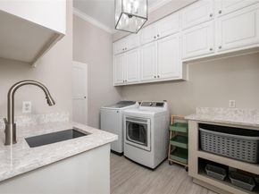 5805 Buckpasser CV, Austin TX 78746