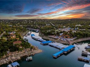 516 Ronay DR S, Spicewood TX 78669