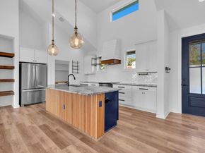 516 Ronay DR S, Spicewood TX 78669