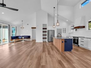 516 Ronay DR S, Spicewood TX 78669