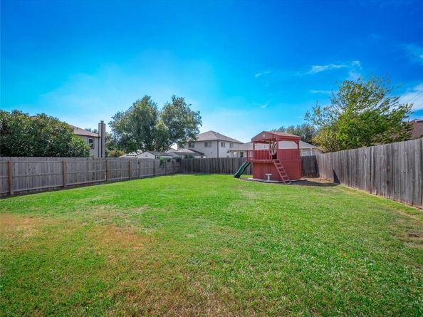 1114 Champion DR, Round Rock TX 78664