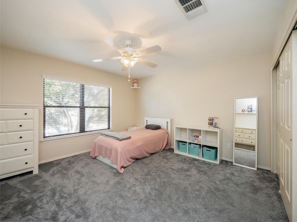 1114 Champion DR, Round Rock TX 78664