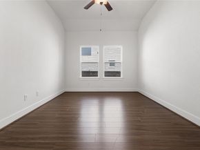 819 Great Lawn BND, Liberty Hill TX 78642