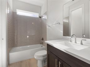 819 Great Lawn BND, Liberty Hill TX 78642