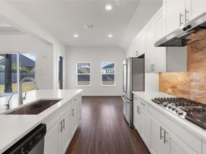 819 Great Lawn BND, Liberty Hill TX 78642