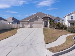 819 Great Lawn BND, Liberty Hill TX 78642