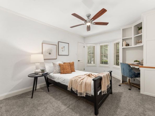 6604 Whitemarsh Valley WALK, Austin TX 78746