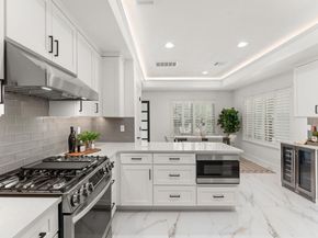 6604 Whitemarsh Valley WALK, Austin TX 78746