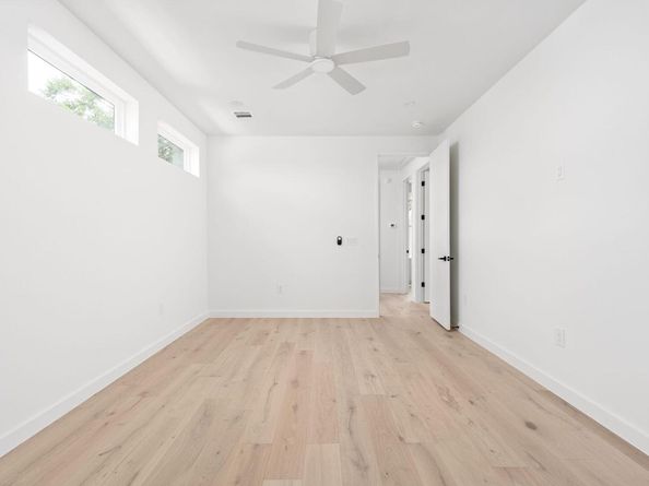 2917 Lyons RD 1, Austin TX 78702