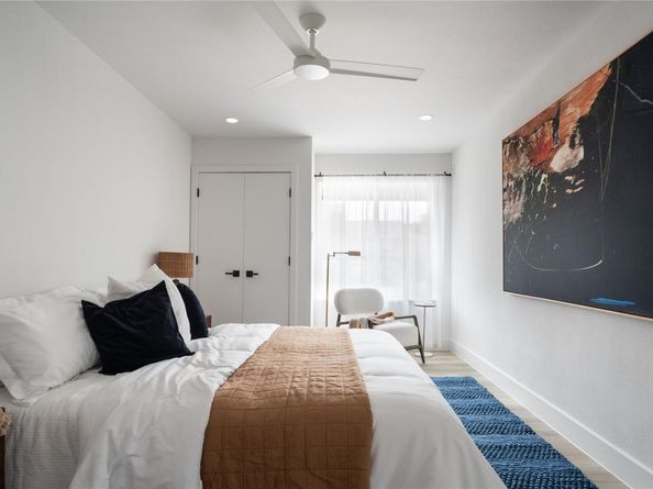 1908 Albury CV B, Austin TX 78758