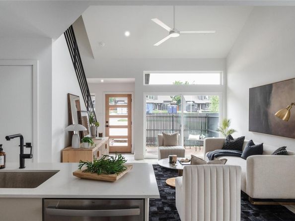 1908 Albury CV B, Austin TX 78758