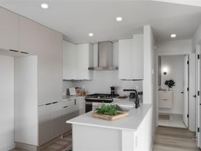 1908 Albury CV B, Austin TX 78758