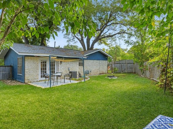 3106 Glen Ora ST A & B, Austin TX 78704