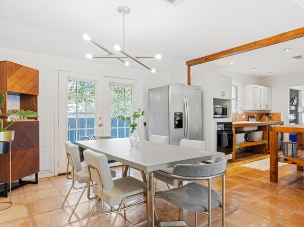 3106 Glen Ora ST A & B, Austin TX 78704