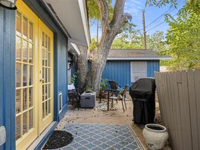3106 Glen Ora ST A & B, Austin TX 78704