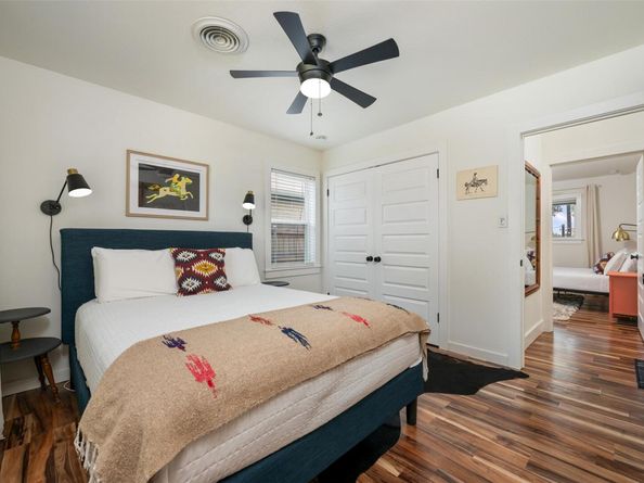1107 E 17th ST, Georgetown TX 78626