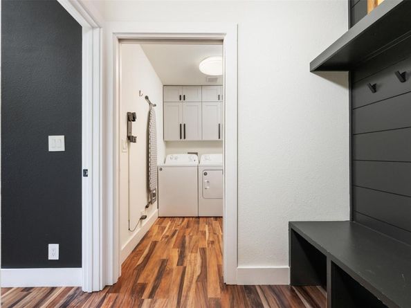 1107 E 17th ST, Georgetown TX 78626