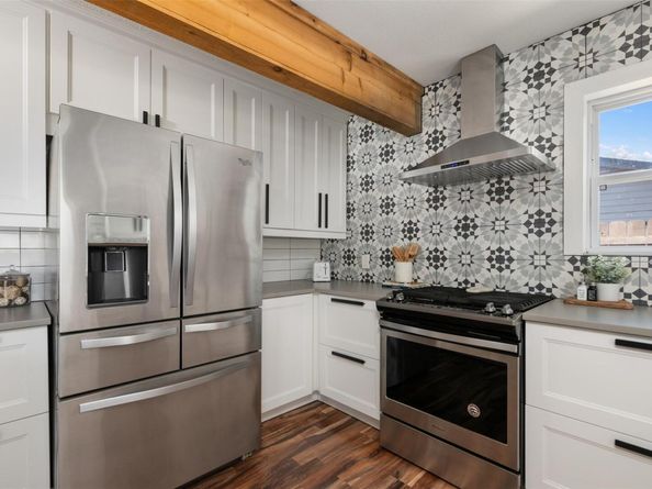1107 E 17th ST, Georgetown TX 78626