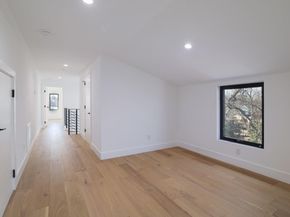 2401 Willow ST, Austin TX 78702