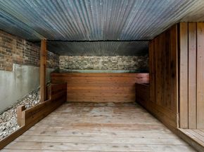 2705 Golden Gate PARK, Austin TX 78732