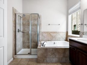 2705 Golden Gate PARK, Austin TX 78732