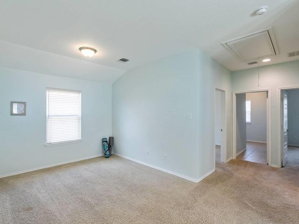 404 Buttercup Creek BLVD 19, Cedar Park TX 78613