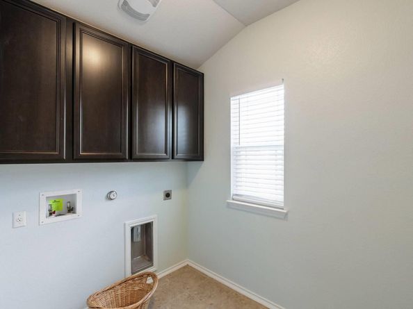 404 Buttercup Creek BLVD 19, Cedar Park TX 78613