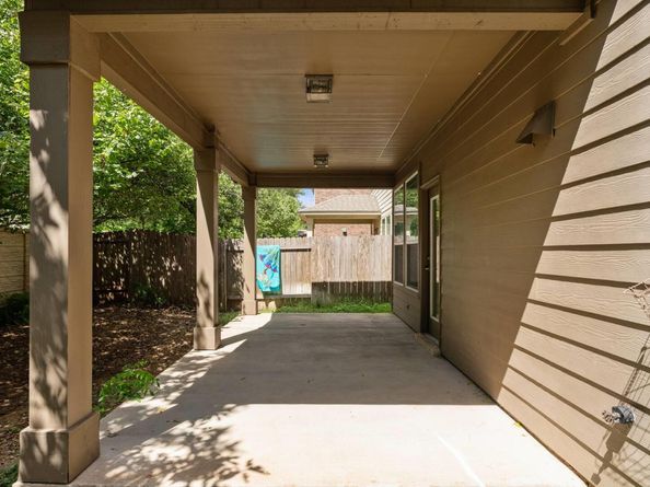 404 Buttercup Creek BLVD 19, Cedar Park TX 78613