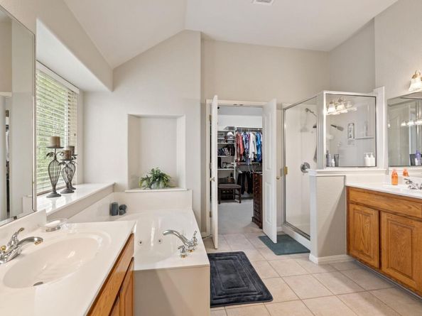 2907 Briona Wood LN, Cedar Park TX 78613